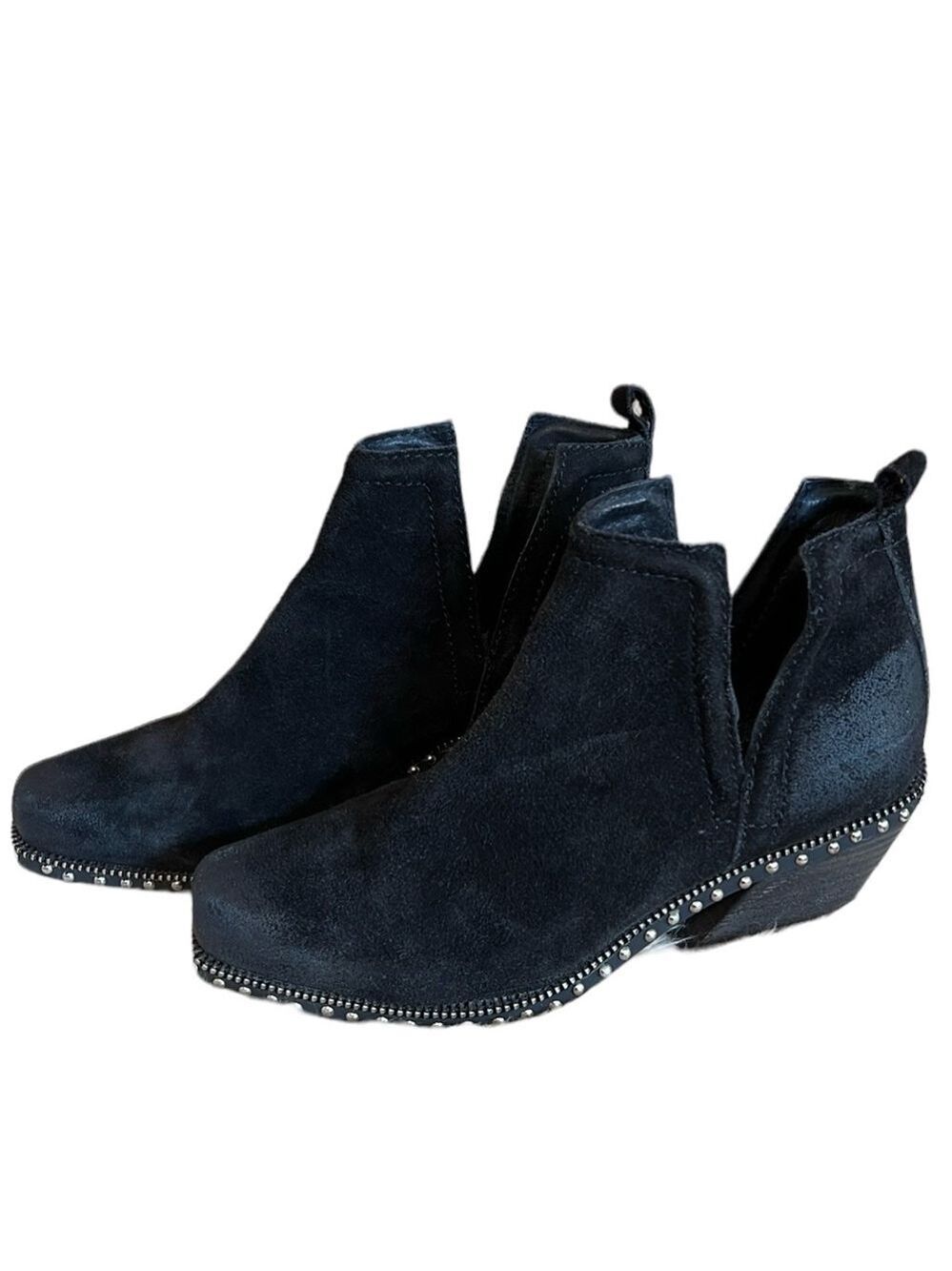 NWOB Jeffrey Campbell Tumari Black Oiled Suede Heeled Studded Booties Sz-6/37